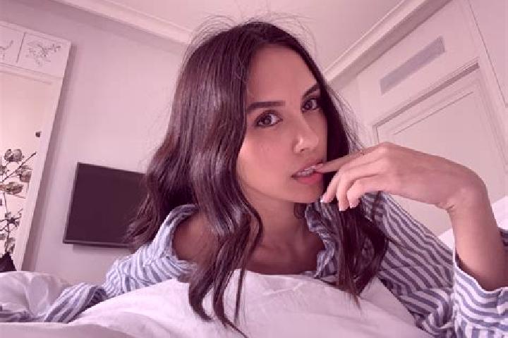 Violet, 26, a black grey-eyed caucasian companion based in Fasivochka. Offering OWO, Travel Companion, Girlfriend Experience, Tantra. Available for incall an...