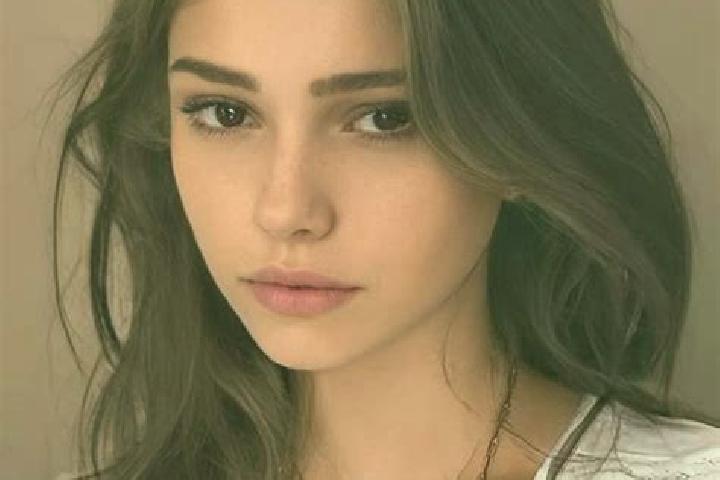 Violet, 26, a chestnut grey-eyed slavic companion based in Krieglach. Offering Travel Companion, Dinner Date, Party Girl. Available for incall and outcall, d...