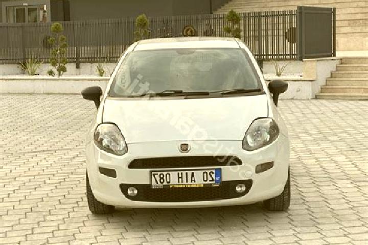 Violet, 26 — Escort in Erbeyli, Turkey