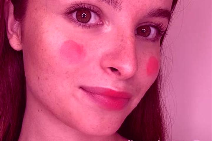 Violet, 26 — Escort in Pomponne, France