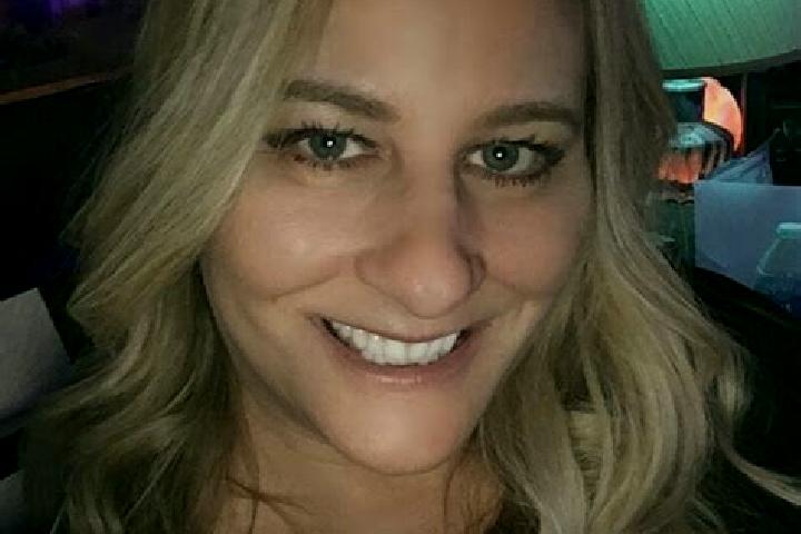 Violet, 26 — Escort in Troutman, United States