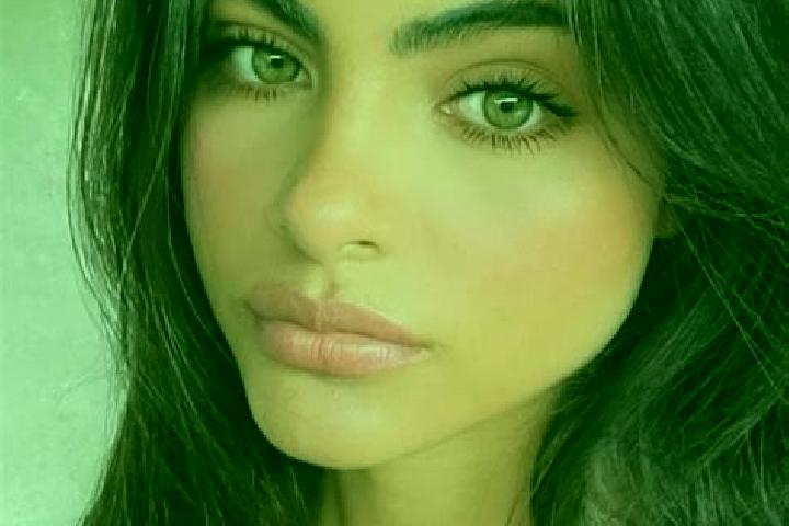 Violet, 27, a auburn dark-eyed indian companion based in Smethport. Offering Travel Companion, Duos, Striptease, Girlfriend Experience. Available for incall ...