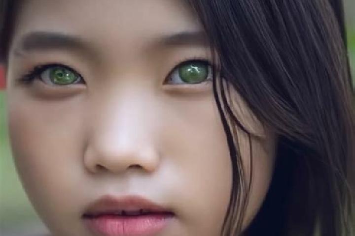 Violet, 27, a black green-eyed asian companion based in Zebegeny. Offering Travel Companion, Striptease, BDSM, OWO. Available for incall and outcall, day and...