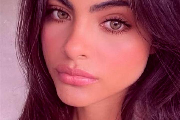 Violet, 27, a blonde dark-eyed indian companion based in Chippewa Falls. Offering Striptease, BDSM, Girlfriend Experience, Overnight. Available for incall an...