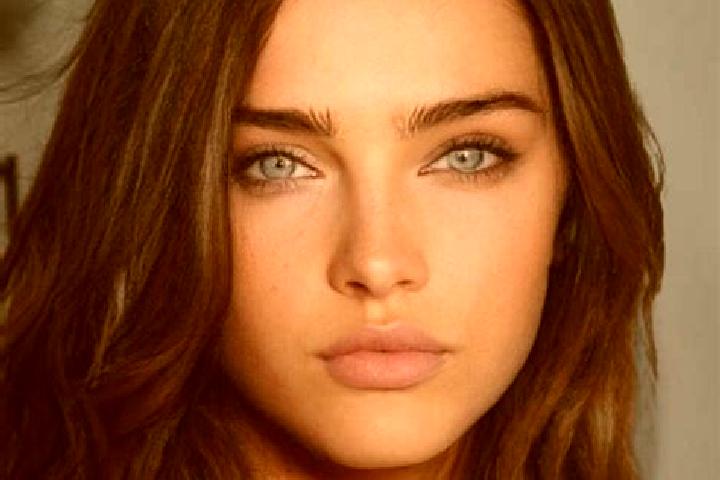Violet, 27, a brunette amber-eyed caucasian companion based in Hewan. Offering BDSM, Travel Companion, Striptease, Deep French Kissing. Available for incall ...