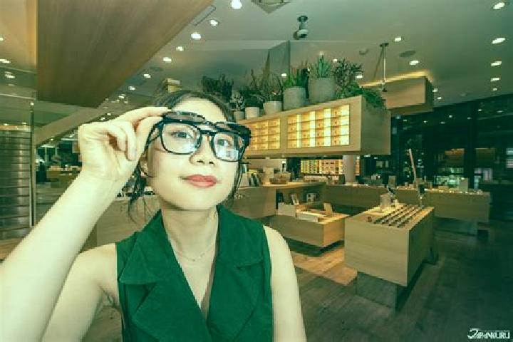 Violet, 27 — Escort in Jinchang, China