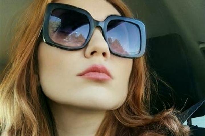 Violet, 27 — Escort in Pufesti, Romania