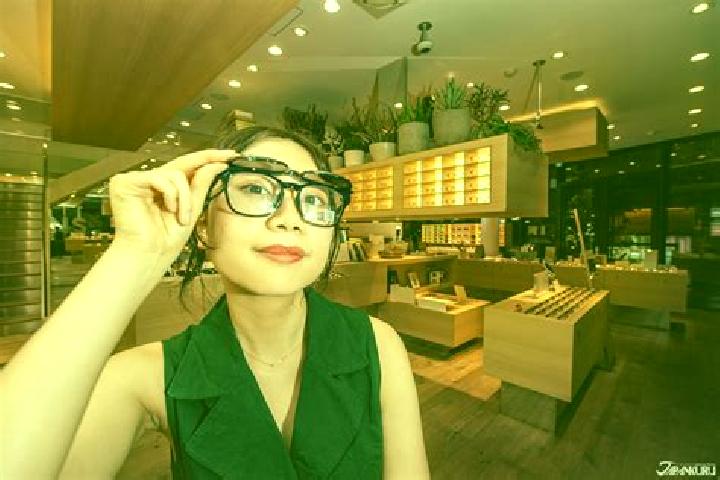 Violet, 27 — Escort in Shizishan, China