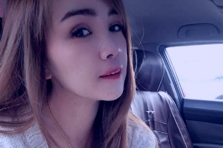 Violet, 27 — Escort in Tang ao, China