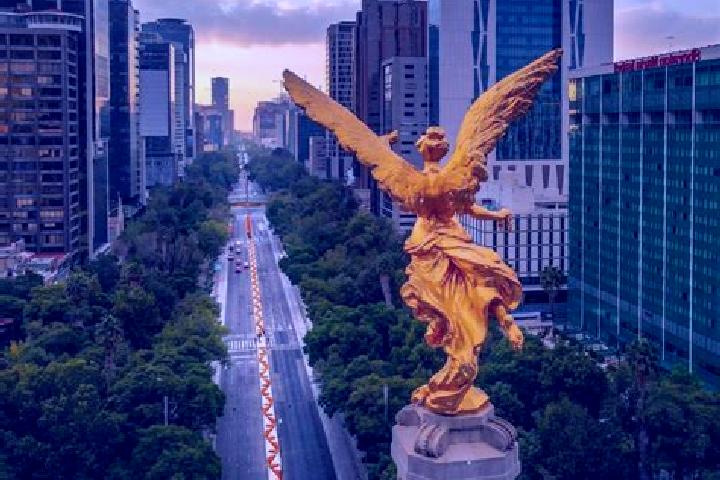 Violet, 27 — Escort in Velarde, Mexico