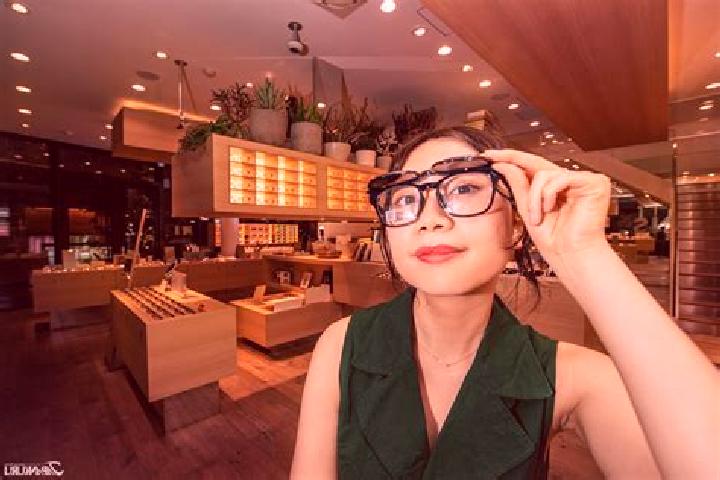 Violet, 27 — Escort in Xigangzi, China