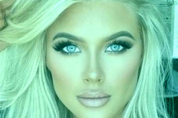 Violet, 28, a platinum blonde blue-eyed mixed companion based in Sainte-Neomaye. Offering CIM, Erotic Massage, Couples, Striptease, Girlfriend Experience. Av...