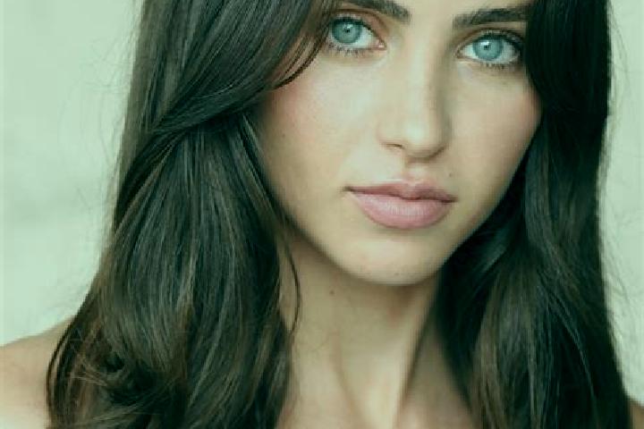 Violet, 29, a brunette blue-eyed mixed companion based in Ouati. Offering Domination, Fetish, Couples. Available for incall and outcall, day and evening dates.