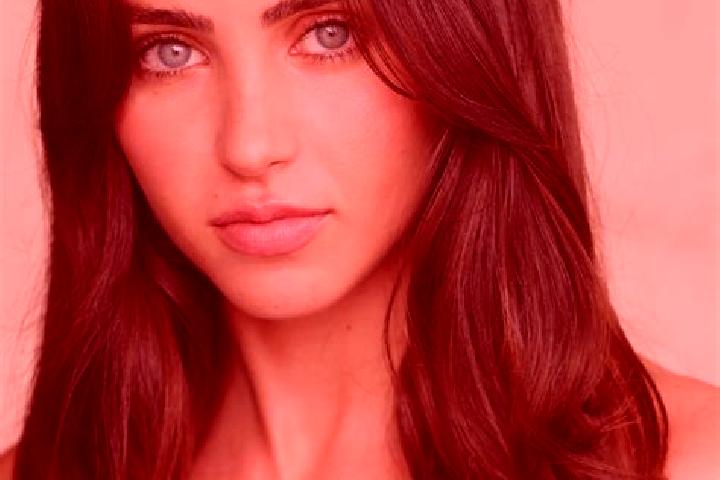 Violet, 29, a brunette brown-eyed latina companion based in Le Beausset. Offering Fetish, 69, Striptease, Dinner Date, Travel Companion. Available for incall...