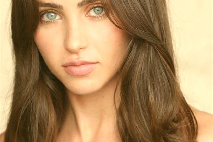 Violet, 29, a chestnut brown-eyed middle eastern companion based in South Littleton. Offering OWO, Striptease, Tantra, Prostate Massage, Fetish. Available fo...
