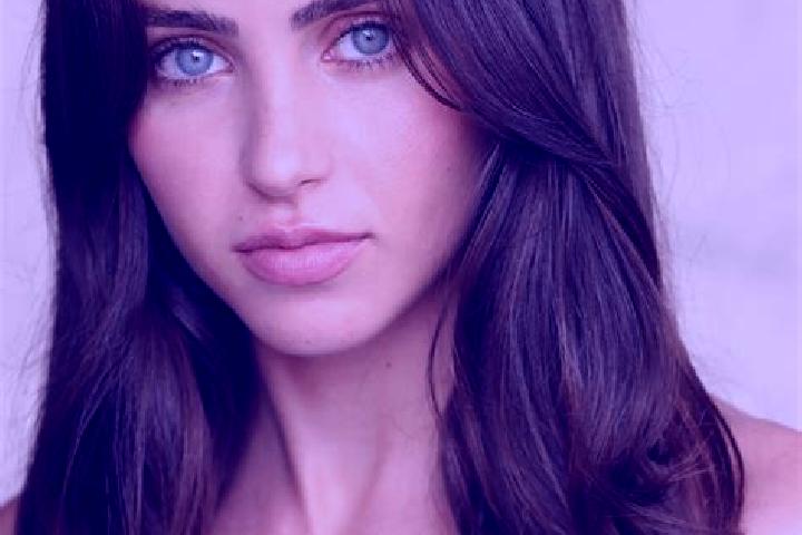 Violet, 29, a red brown-eyed caucasian companion based in Bazarak. Offering Striptease, GFE, OWO. Available for incall and outcall, day and evening dates.