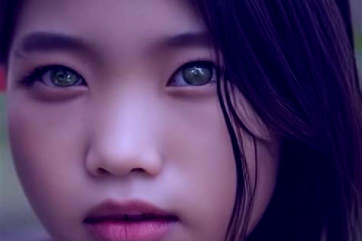 Violet, 29, a red green-eyed asian companion based in Vertentes. Offering Overnight, Duos, Fetish, Couples. Available for incall and outcall, day and evening...
