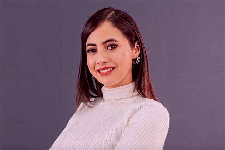 Violet, 29 — Escort in Almeida, Colombia