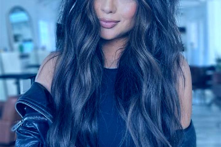 Violet, 30, a brunette dark-eyed asian companion based in Katkovo. Offering Party Girl, Travel Companion, Girlfriend Experience. Available for incall and out...