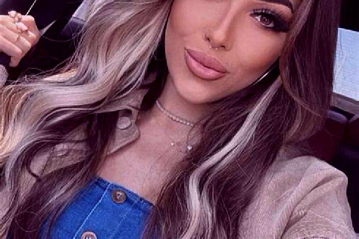 Violet, 30, a dark blonde brown-eyed middle eastern companion based in Eastbourne. Offering Massage, 69, OWO. Available for incall and outcall, overnight boo...