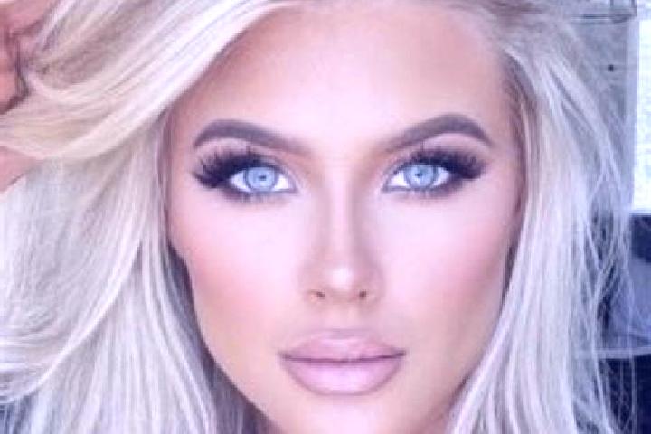 Violet, 30, a platinum blonde brown-eyed asian companion based in Split. Offering BDSM, Striptease, Couples. Available for incall and outcall, overnight book...