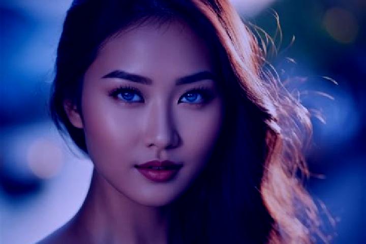 Violet, 30, a red blue-eyed asian companion based in Somanesti. Offering Overnight, OWO, Massage, Duos. Available for incall and outcall, day and evening dates.