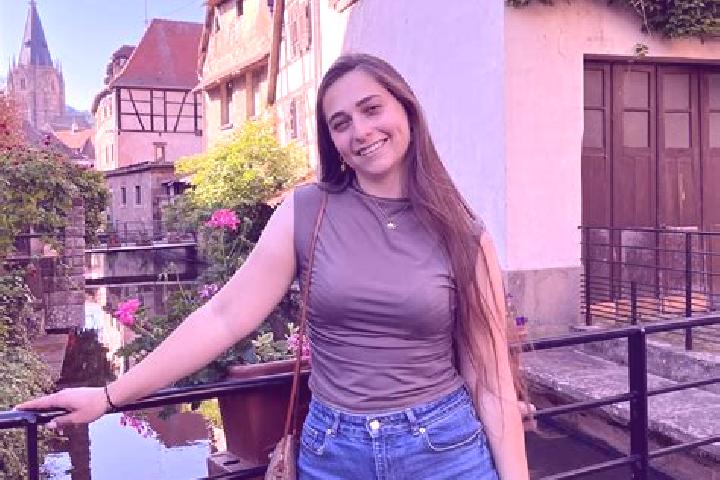 Violet, 30 — Escort in Condat, France
