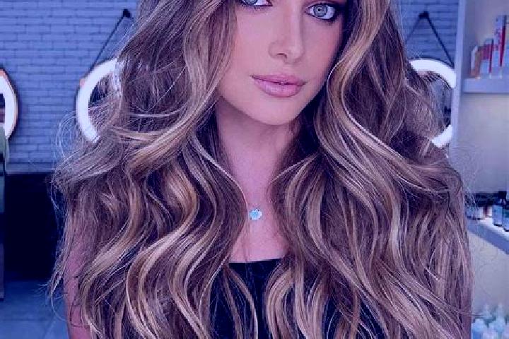 Violet, 31, a dark blonde dark-eyed middle eastern companion based in Campo Rico. Offering Overnight, Duos, Massage, Roleplay. Available for incall and outca...