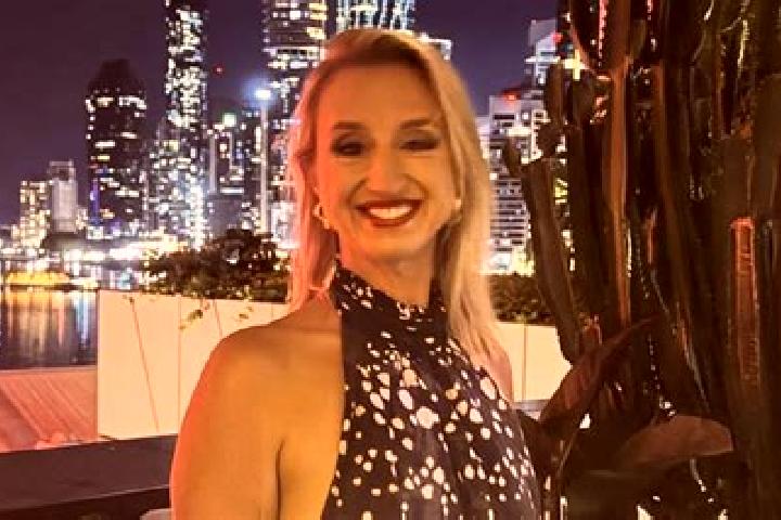 Violet, 31 — Escort in North Ward, Australia