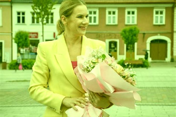 Violet, 31 — Escort in Trzemesnia, Poland
