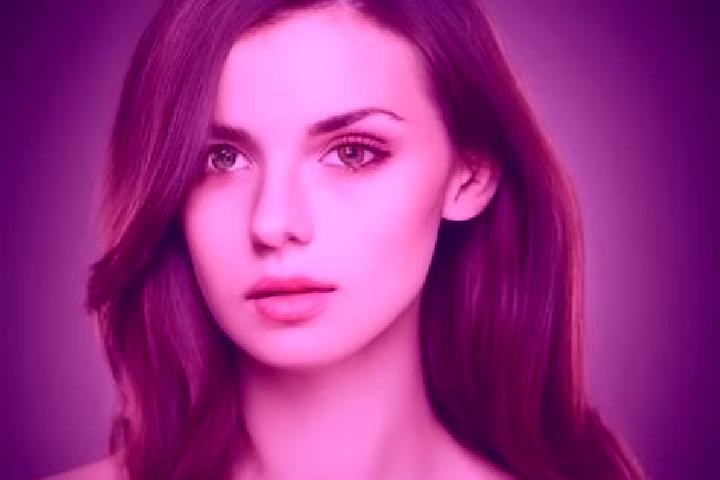 Violet, 32, a auburn amber-eyed caucasian companion based in Teninderi. Offering Erotic Massage, Massage, Striptease. Available for incall and outcall, overn...