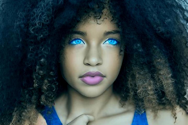 Violet, 32, a black blue-eyed ebony companion based in Feternes. Offering Massage, CIM, Prostate Massage, A-Level. Available for incall and outcall, overnigh...