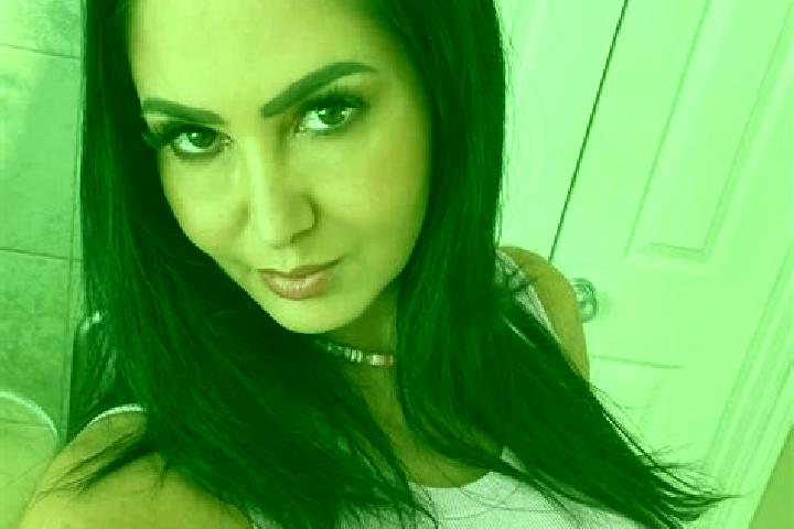 Violet, 32, a brunette dark-eyed caucasian companion based in Carpignano Sesia. Offering Domination, Erotic Massage, Deep French Kissing. Available for incal...