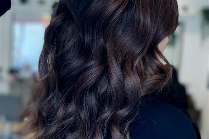 Violet, 32, a chestnut brown-eyed latina companion based in Boussy-Saint-Antoine. Offering Massage, OWO, 69. Available for incall and outcall, overnight book...