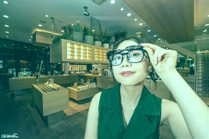 Violet, 32 — Escort in Jinyuan, China
