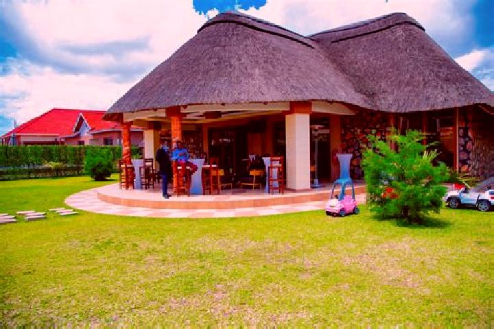 Violet, 32 — Escort in Kiboga, Uganda