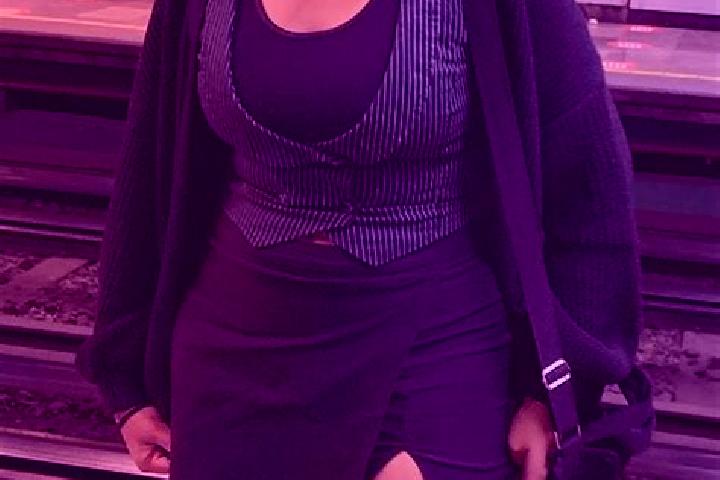Violet, 32 — Escort in Koesedere, Turkey