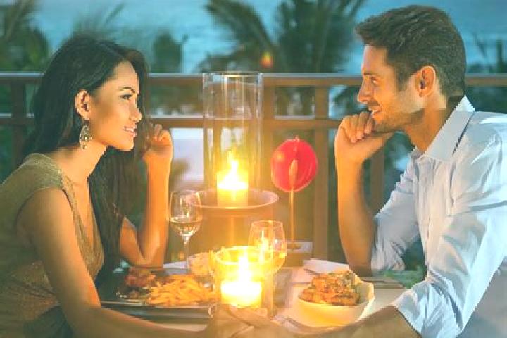 Violet, 33, a auburn dark-eyed caucasian companion based in Cabolafuente. Offering Roleplay, Couples, Dinner Date. Available for incall and outcall, day and ...