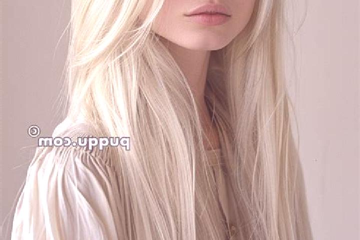 Violet, 33, a platinum blonde blue-eyed caucasian companion based in Fort Gay. Offering BDSM, Tantra, Prostate Massage. Available for incall and outcall, ove...