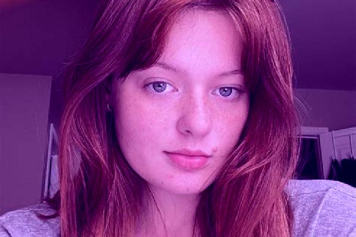 Violet, 33, a red brown-eyed mixed companion based in Bayard-sur-Marne. Offering Fetish, A-Level, OWO, Dinner Date. Available for incall and outcall, overnig...