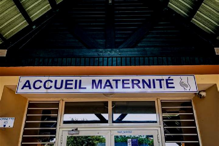 Violet, 33 — Escort in Mramadoudou, Mayotte