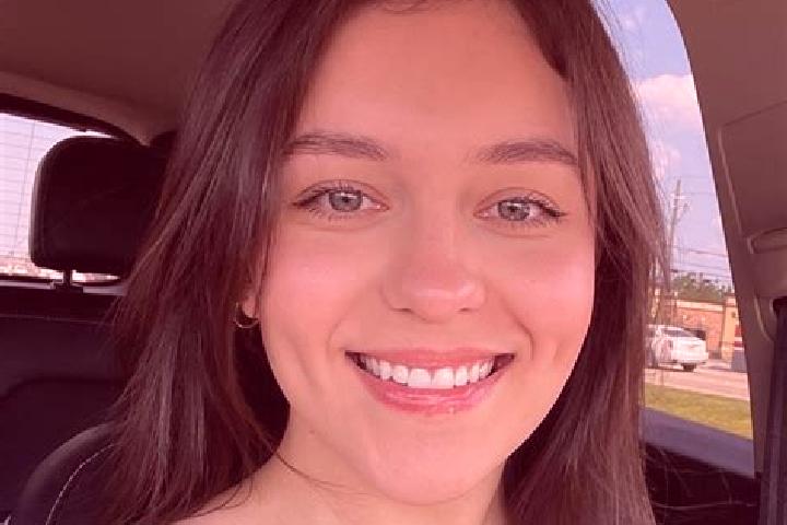 Violet, 33 — Escort in Purvis, United States