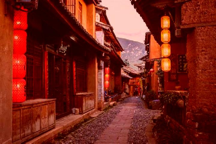 Violet, 33 — Escort in Shaxi, China