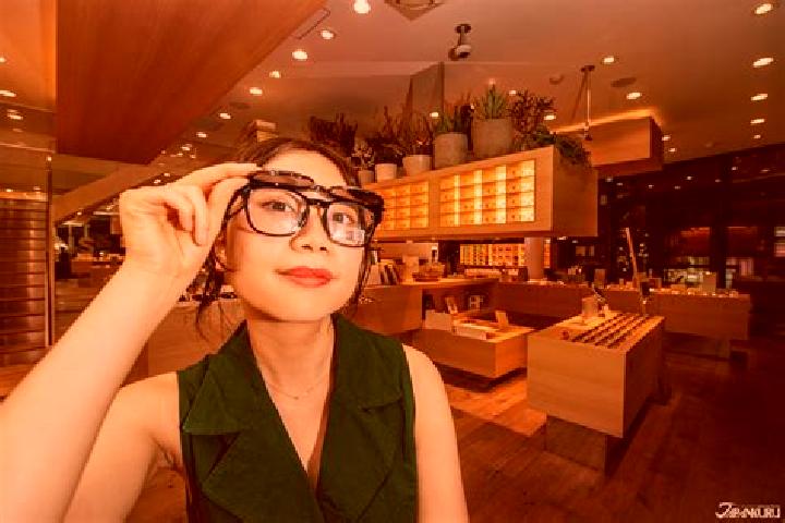 Violet, 33 — Escort in Trusan, Malaysia
