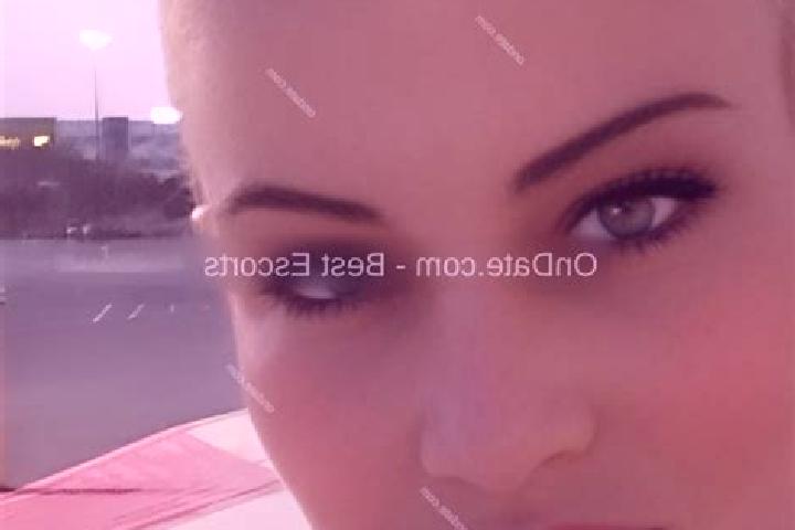 Violet, 34 — Escort in Montoursville, United States