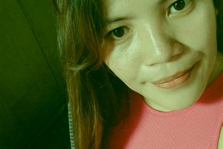 Violet, 35 — Escort in Camingawan, Philippines