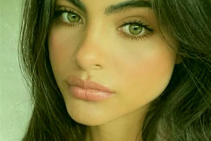 Violet, 36, a black dark-eyed middle eastern companion based in Yucca Valley. Offering Tantra, Prostate Massage, Domination. Available for incall and outcall...