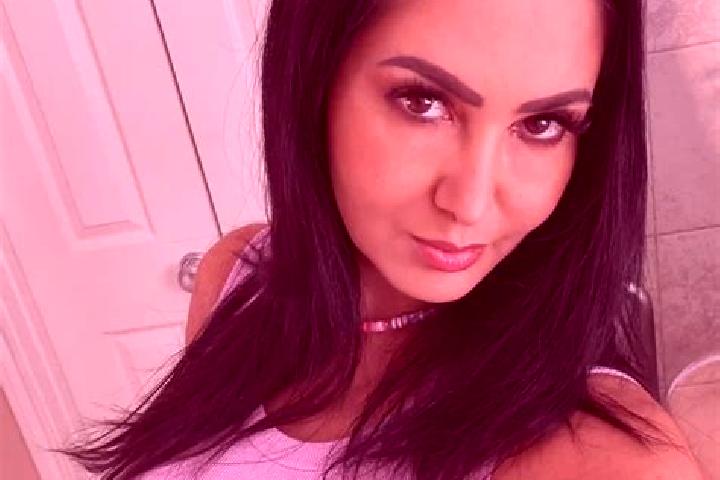 Violet, 36, a blonde amber-eyed mediterranean companion based in Saddlebrooke. Offering CIM, Domination, Deep French Kissing. Available for incall and outcal...