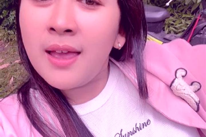 Violet, 36 — Escort in Sayuran, Indonesia