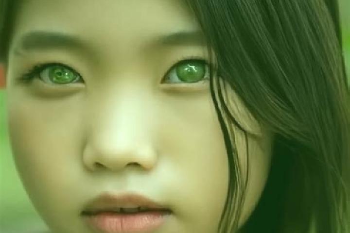 Violet, 37, a red green-eyed asian companion based in Bilajer. Offering Roleplay, OWO, Domination. Available for incall and outcall, overnight bookings avail...